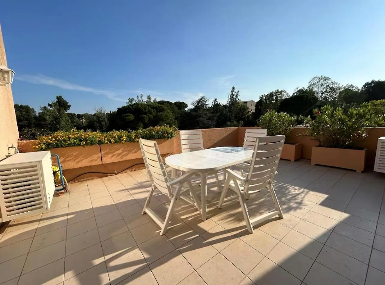 Appartement Hauts De Vaugrenier Villeneuve-Loubet Apartmán